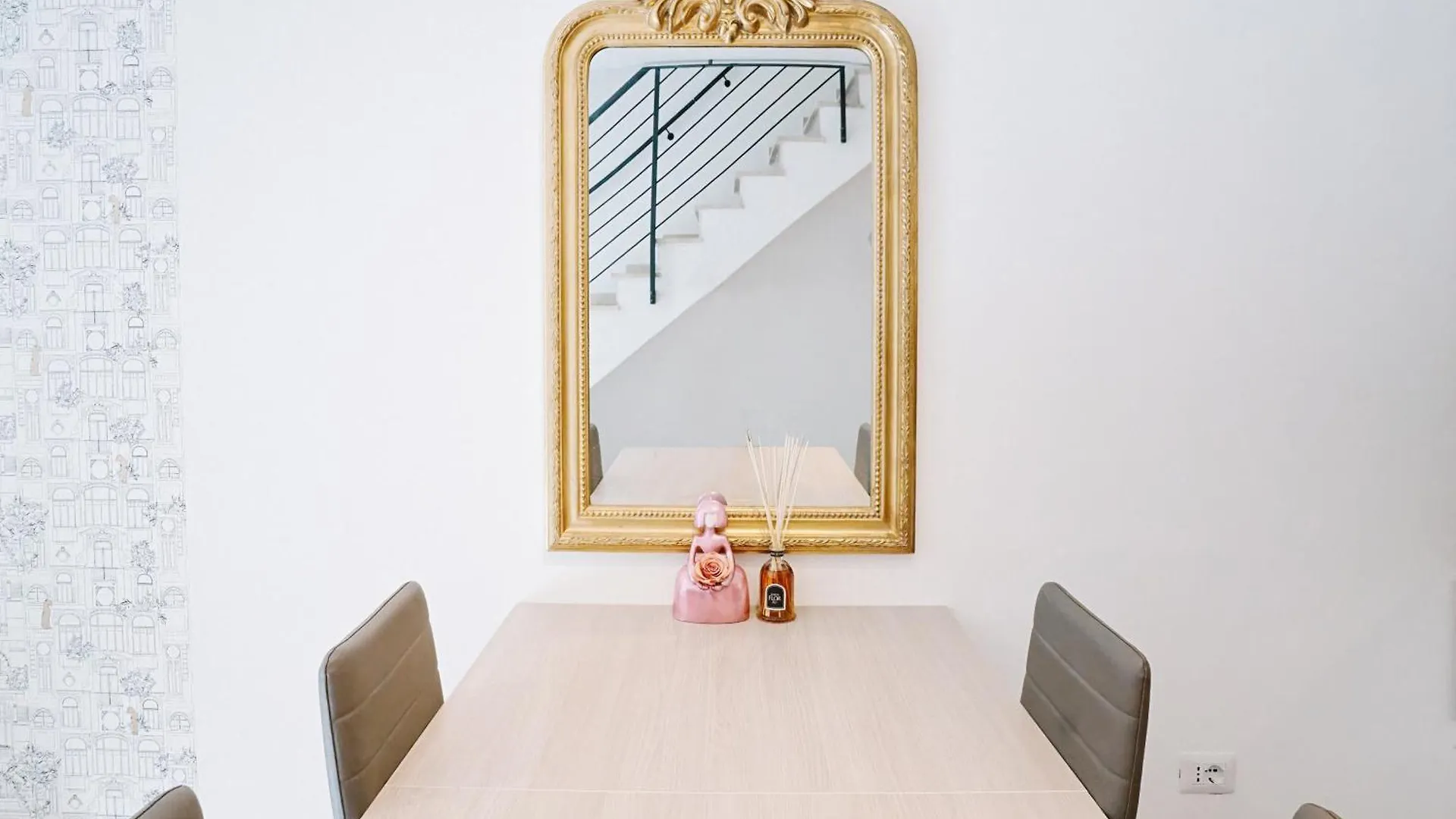 Firenze Dream Homes Апартаменты